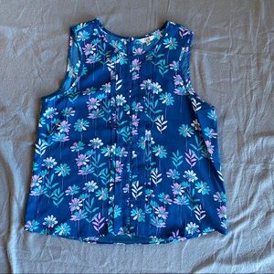 Sleeveless blouse